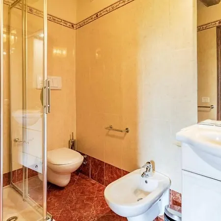 Villa Con Piscina, Relax Sulle Colline Di *
